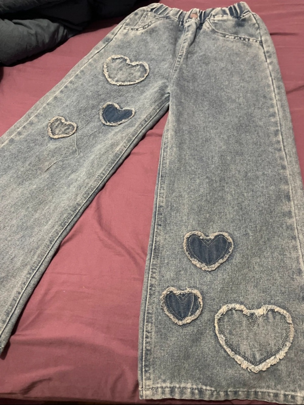 Women’s Light Wash Heart Patch Jeans